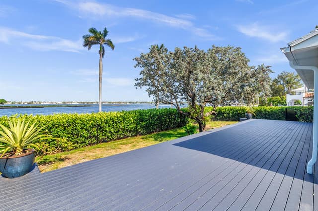 185 Almeria Road, West Palm Beach FL 33405 - West Palm Beach, FL - Photo 4