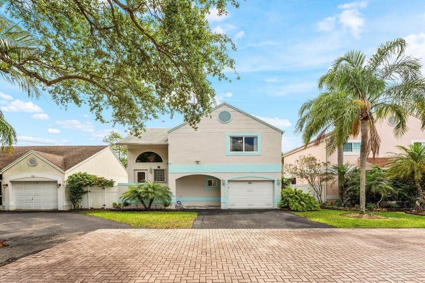 331 NW 101st Terrace, Pembroke Pines FL 33026