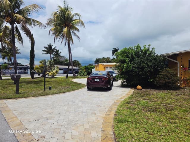 31 NE 27th Dr, Wilton Manors FL 33334 - Wilton Manors, FL - Photo 2