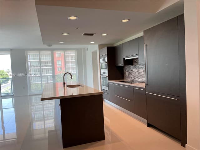 7751 NW 107th Ave # 411, Doral FL 33178 - Doral, FL - Photo 3