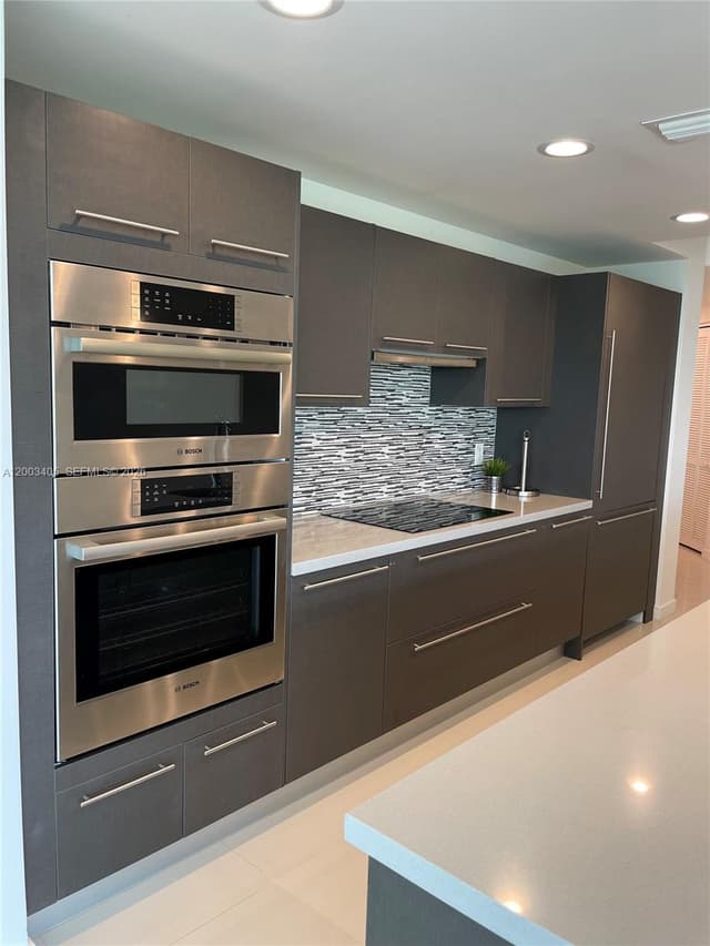 7751 NW 107th Ave # 411, Doral FL 33178 - Doral, FL - Photo 4