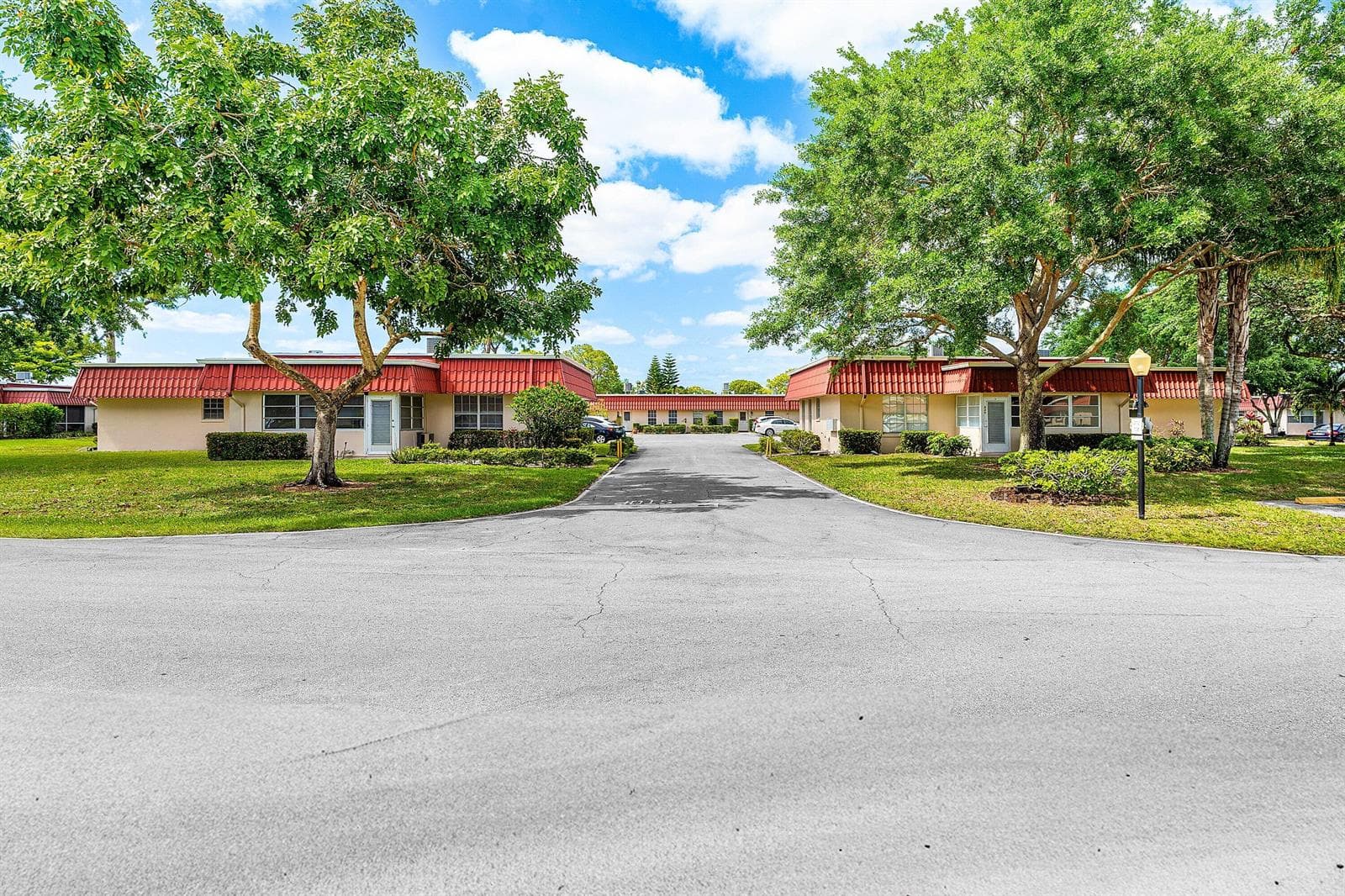 852 Salem Lane, Lake Worth FL 33467 - Lake Worth, FL - Photo 1