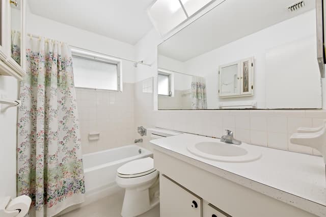4524 NW 43rd Avenue, Tamarac FL 33319 - Tamarac, FL - Photo 6