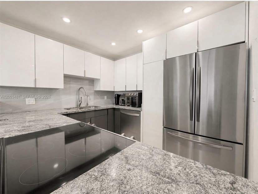 3800 S Ocean Dr # 802, Hollywood FL 33019