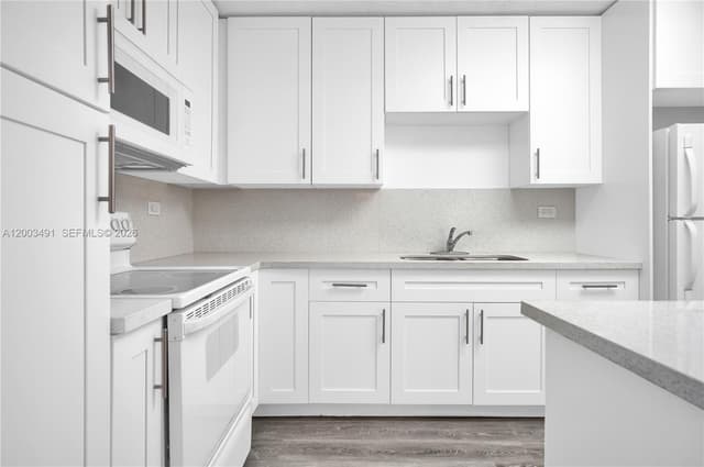 5555 Collins Ave # 3C, Miami Beach FL 33140 - Miami Beach, FL - Photo 5