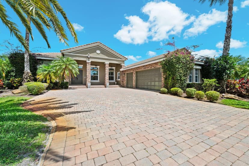 11371 NW 6th Street, Plantation FL 33325