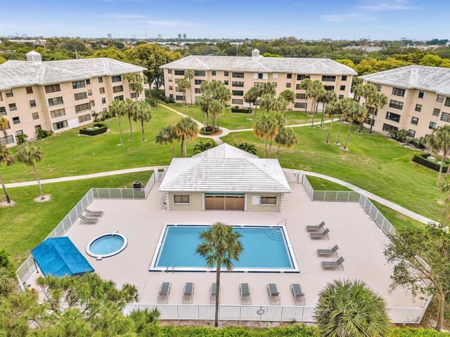 3507 VILLAGE Boulevard # 106, West Palm Beach FL 33409 - West Palm Beach, FL - Photo 5