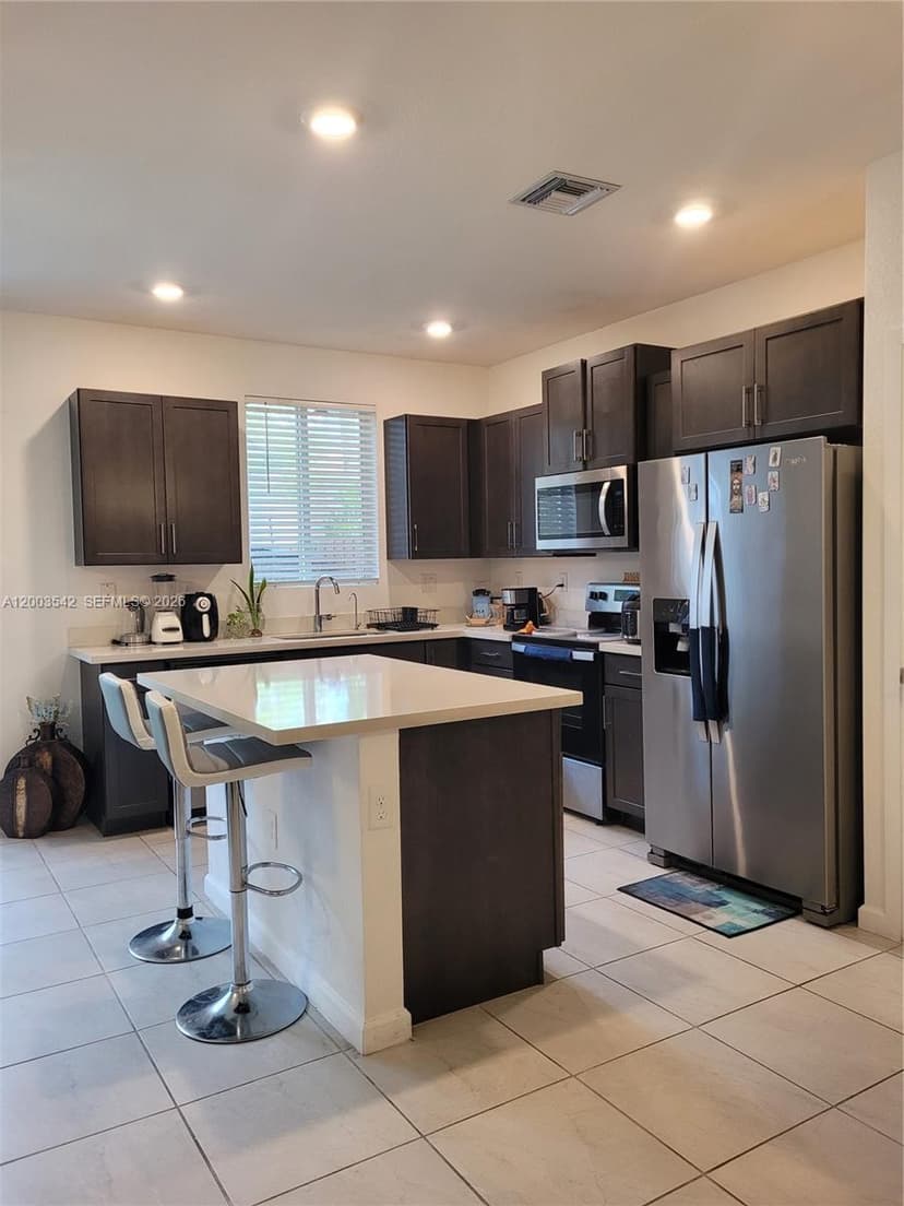 1015 SE 24th Ter, Homestead FL 33035