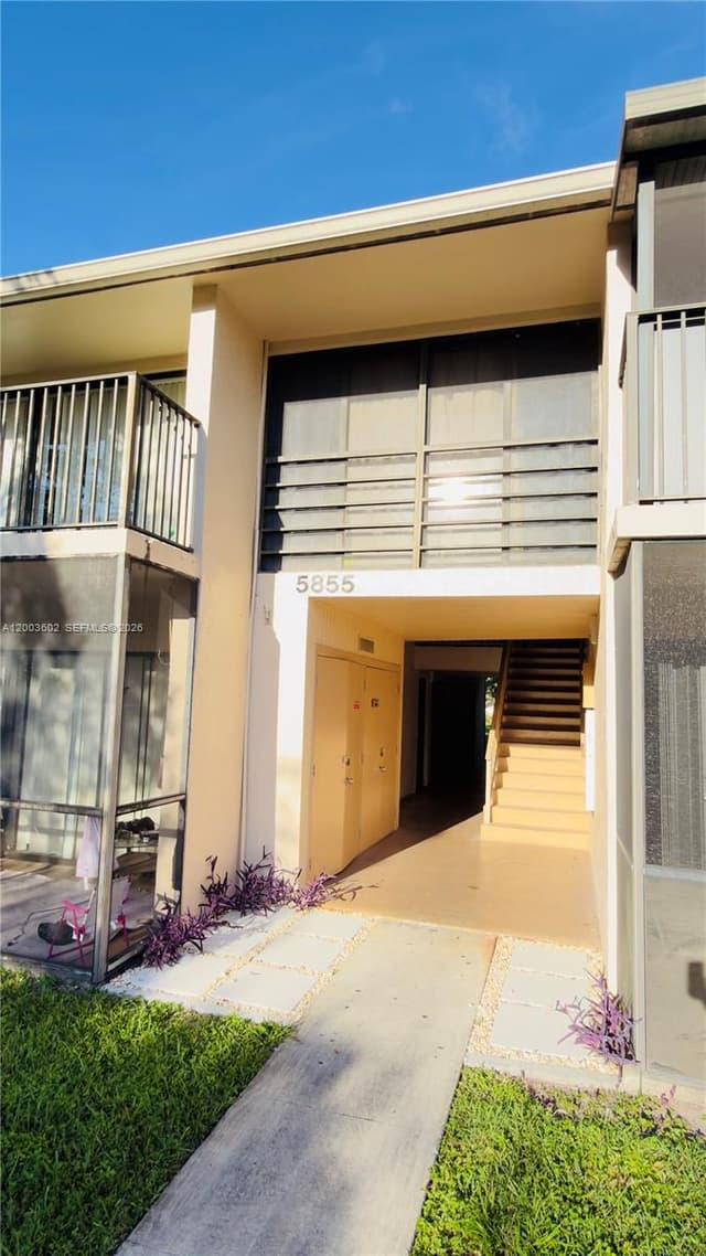 5855 Washington St # 90, Hollywood FL 33023 - Hollywood, FL - Photo 3
