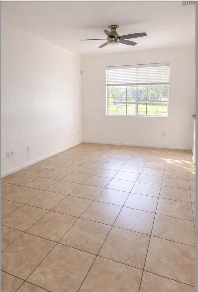 1219 Lucaya Drive, Riviera Beach FL 33404 - Riviera Beach, FL - Photo 4