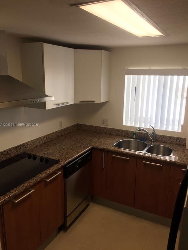 170 SE 14th St # 1504, Miami FL 33131 - Miami, FL - Photo 7