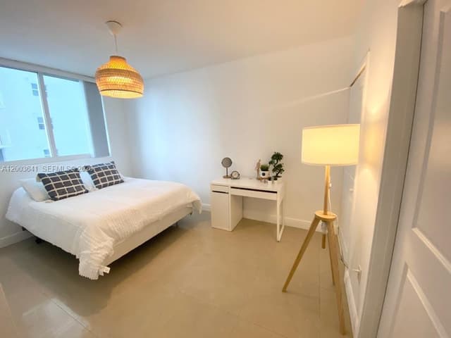 170 SE 14th St # 1504, Miami FL 33131 - Miami, FL - Photo 3