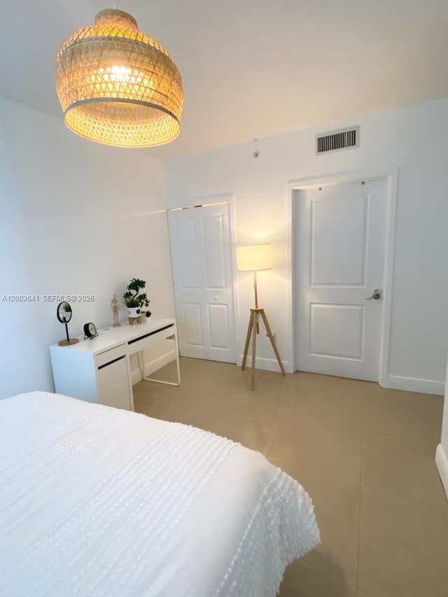 170 SE 14th St # 1504, Miami FL 33131 - Miami, FL - Photo 4