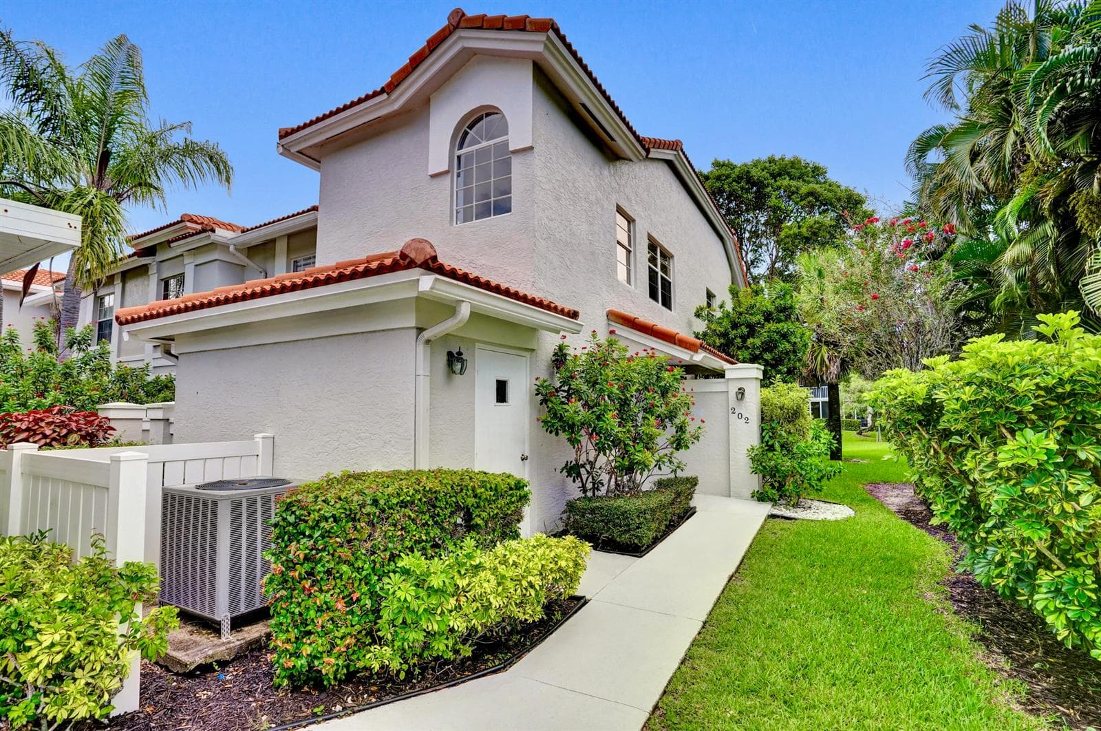 7669 Springwater Place # 202, Boynton Beach FL 33437