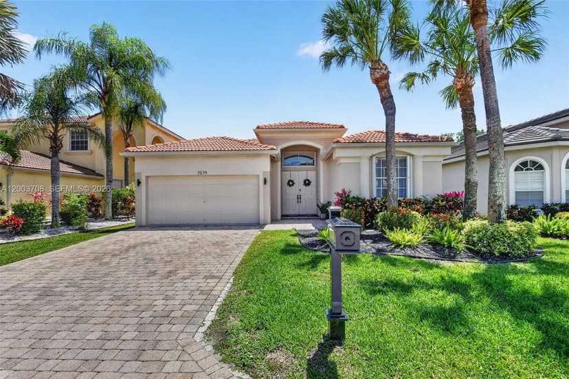7579 Via Luria, Lake Worth FL 33467