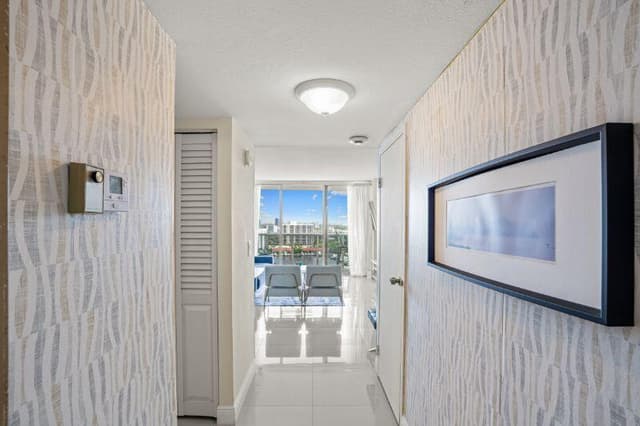 3675 N Country Club Drive # 2401, Aventura FL 33180 - Aventura, FL - Photo 5