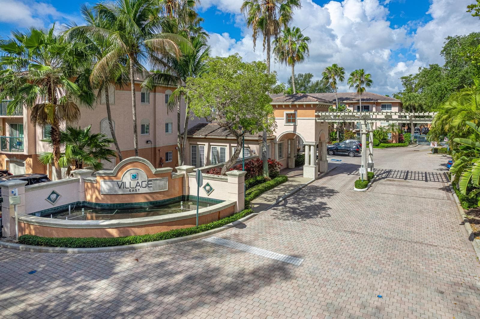 2009 SE 10th Avenue # 309, Fort Lauderdale FL 33316 - Fort Lauderdale, FL - Photo 1