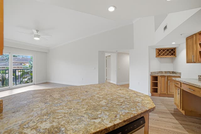2009 SE 10th Avenue # 309, Fort Lauderdale FL 33316 - Fort Lauderdale, FL - Photo 5