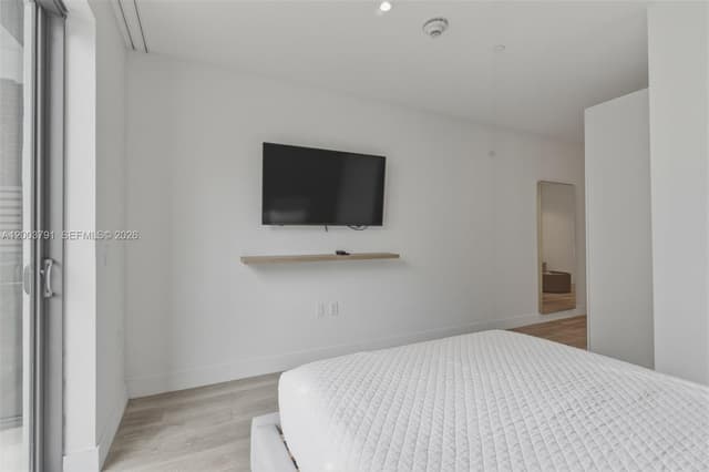 229 SW 9th St # 502, Miami FL 33130 - Miami, FL - Photo 6