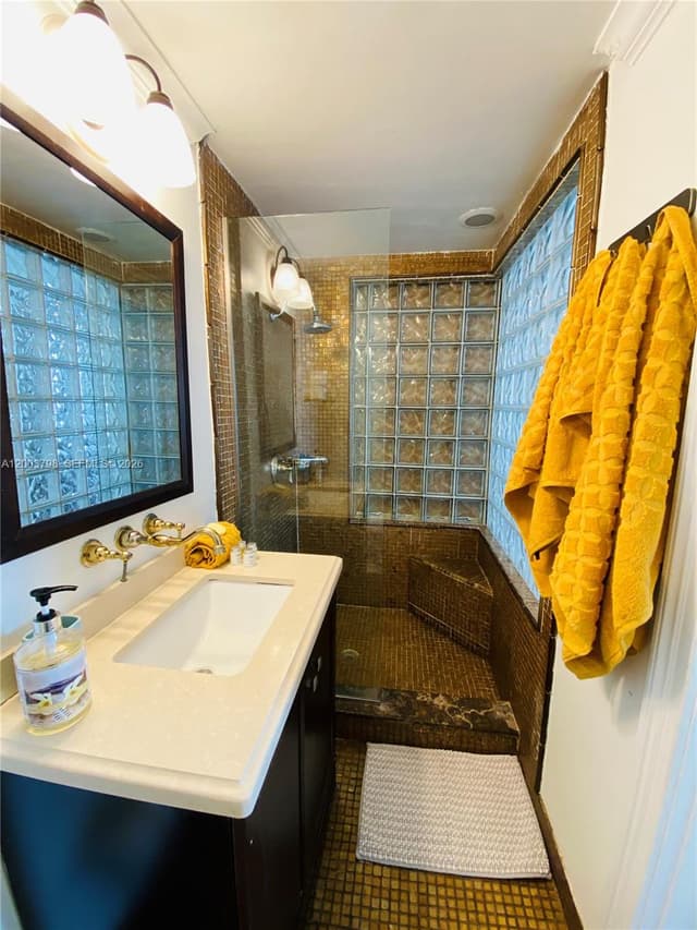 335 Ocean Dr # 228, Miami Beach FL 33139 - Miami Beach, FL - Photo 6