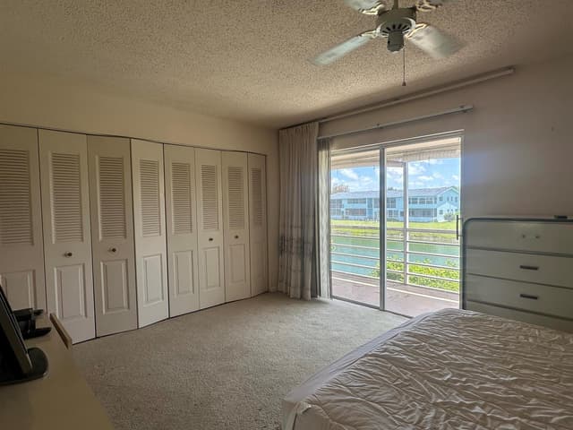 72 Northampton D, West Palm Beach FL 33417 - West Palm Beach, FL - Photo 4