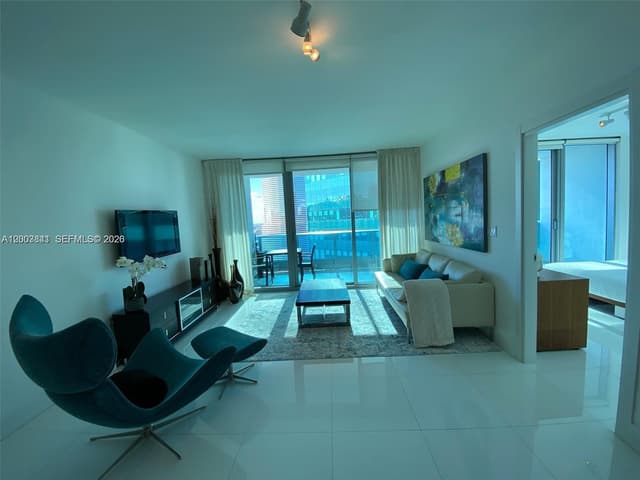 200 Biscayne Boulevard Way # 4011, Miami FL 33131 - Miami, FL - Photo 3
