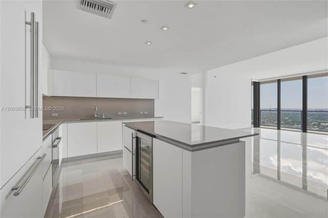 88 SW 7th St # 3710, Miami FL 33130 - Miami, FL - Photo 4