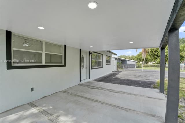 6442 Oak St, Hollywood FL 33024 - Hollywood, FL - Photo 7