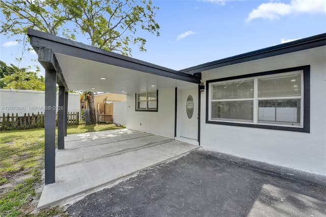 6442 Oak St, Hollywood FL 33024 - Hollywood, FL - Photo 5