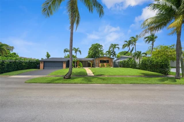 1951 NE 187th Dr, North Miami Beach FL 33179 - North Miami Beach, FL - Photo 2