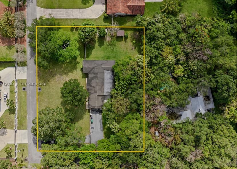 9870 SW 96th St, Miami FL 33176