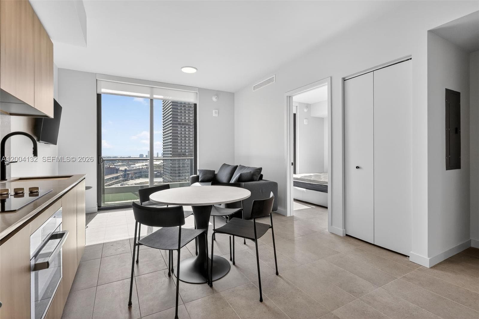 121 NE 5th Steet # 3313, Miami FL 33132 - Miami, FL - Photo 1