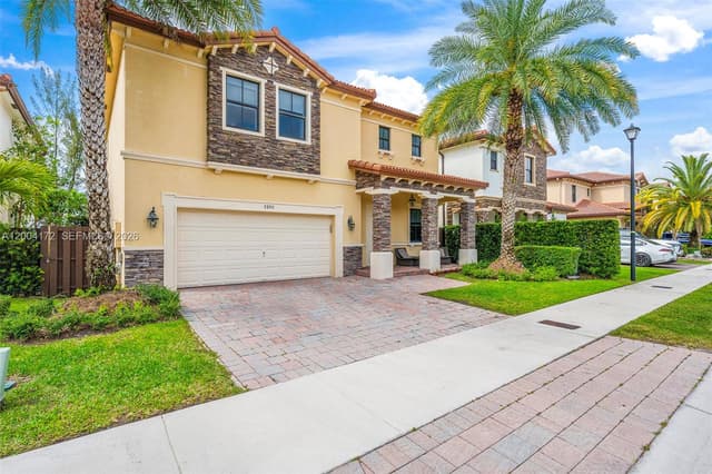 9890 NW 86th Ter, Doral FL 33178 - Doral, FL - Photo 3