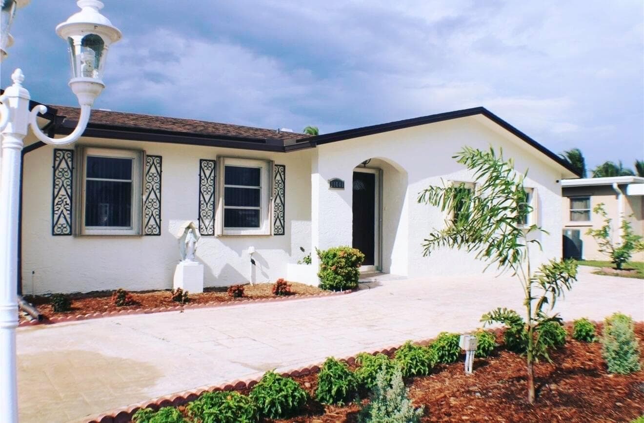 11441 NW 29th Manor, Sunrise FL 33323
