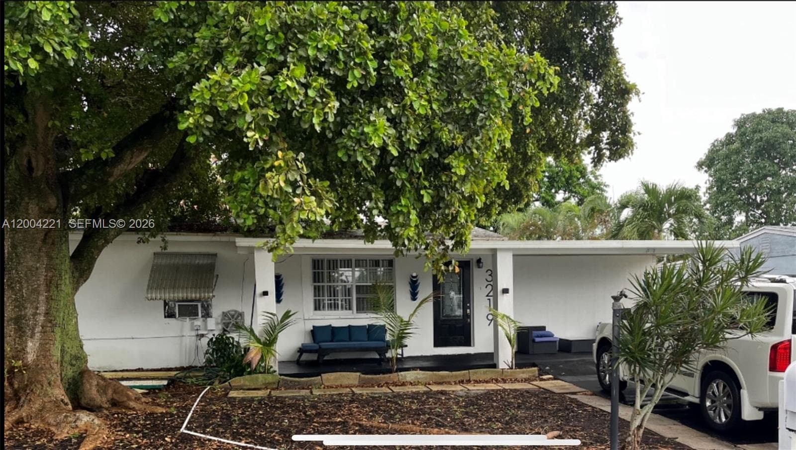 3219 Buckley Ave, Lake Worth FL 33461 - Lake Worth, FL - Photo 1