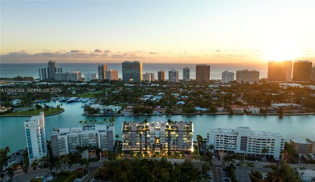 10141 E Bay Harbor Drive # 506, Bay Harbor Islands FL 33154 - Bay Harbor Islands, FL - Photo 2