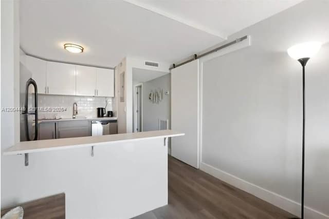 3527 NE 168th St # 409, North Miami Beach FL 33160 - North Miami Beach, FL - Photo 2