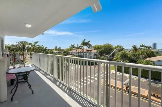 3527 NE 168th St # 409, North Miami Beach FL 33160 - North Miami Beach, FL - Photo 7