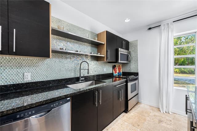 1036 NE 89th St, Miami FL 33138 - Miami, FL - Photo 7