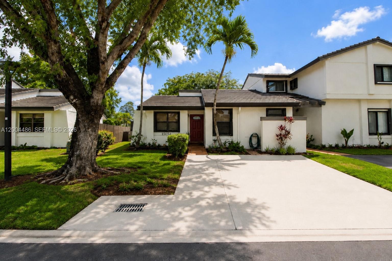 15071 SW 127th Ct, Miami FL 33186