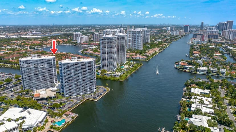 20505 E Country Club Dr # 38, Aventura FL 33180