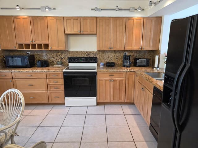 11142 Green Lake Drive # 202, Boynton Beach FL 33437 - Boynton Beach, FL - Photo 5