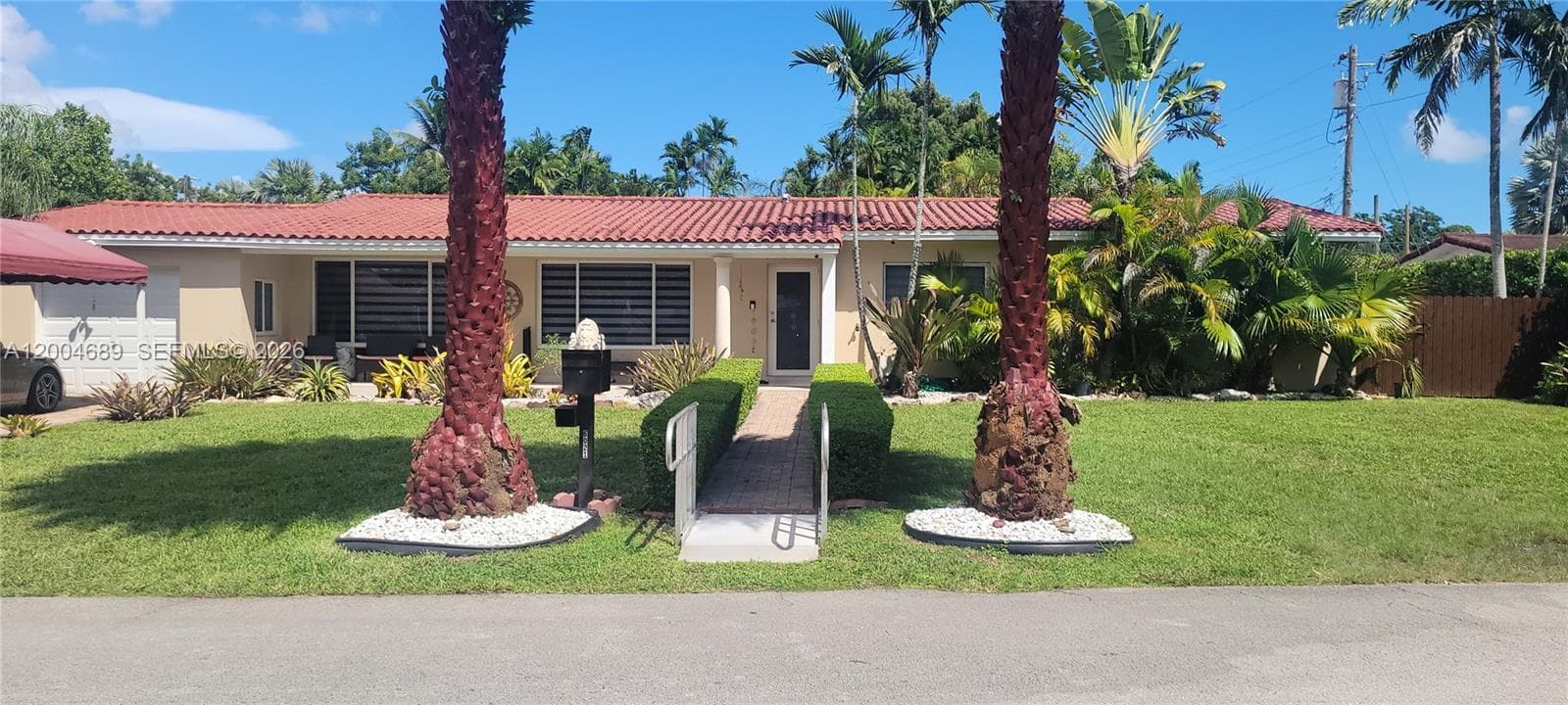 6021 SW 62nd Pl, South Miami FL 33143 - South Miami, FL - Photo 1