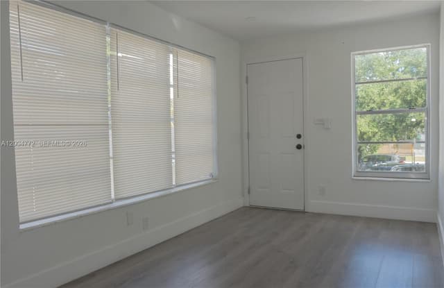 3376 NW 49th St, Miami FL 33142 - Miami, FL - Photo 5