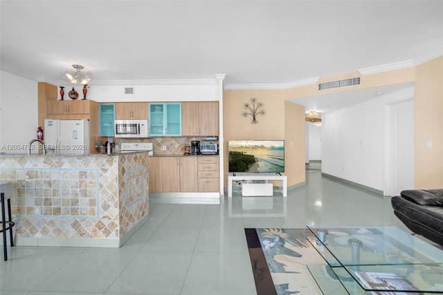 17555 Atlantic Blvd # 707, Sunny Isles Beach FL 33160 - Sunny Isles Beach, FL - Photo 7
