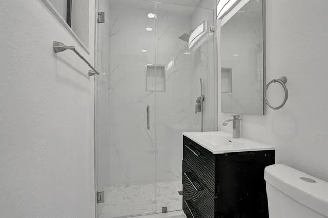 2301 Alcazar Drive, Miramar FL 33023 - Miramar, FL - Photo 6