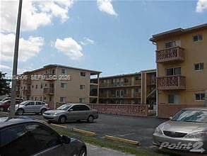 2330 NW 11th St # 24, Miami FL 33125 - Miami, FL - Photo 2