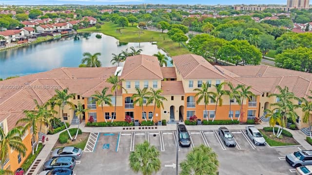 10012 NW 7th St # 209, Miami FL 33172 - Miami, FL - Photo 2
