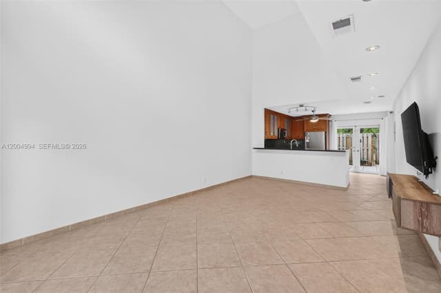 341 City View Dr, Fort Lauderdale FL 33311 - Fort Lauderdale, FL - Photo 7