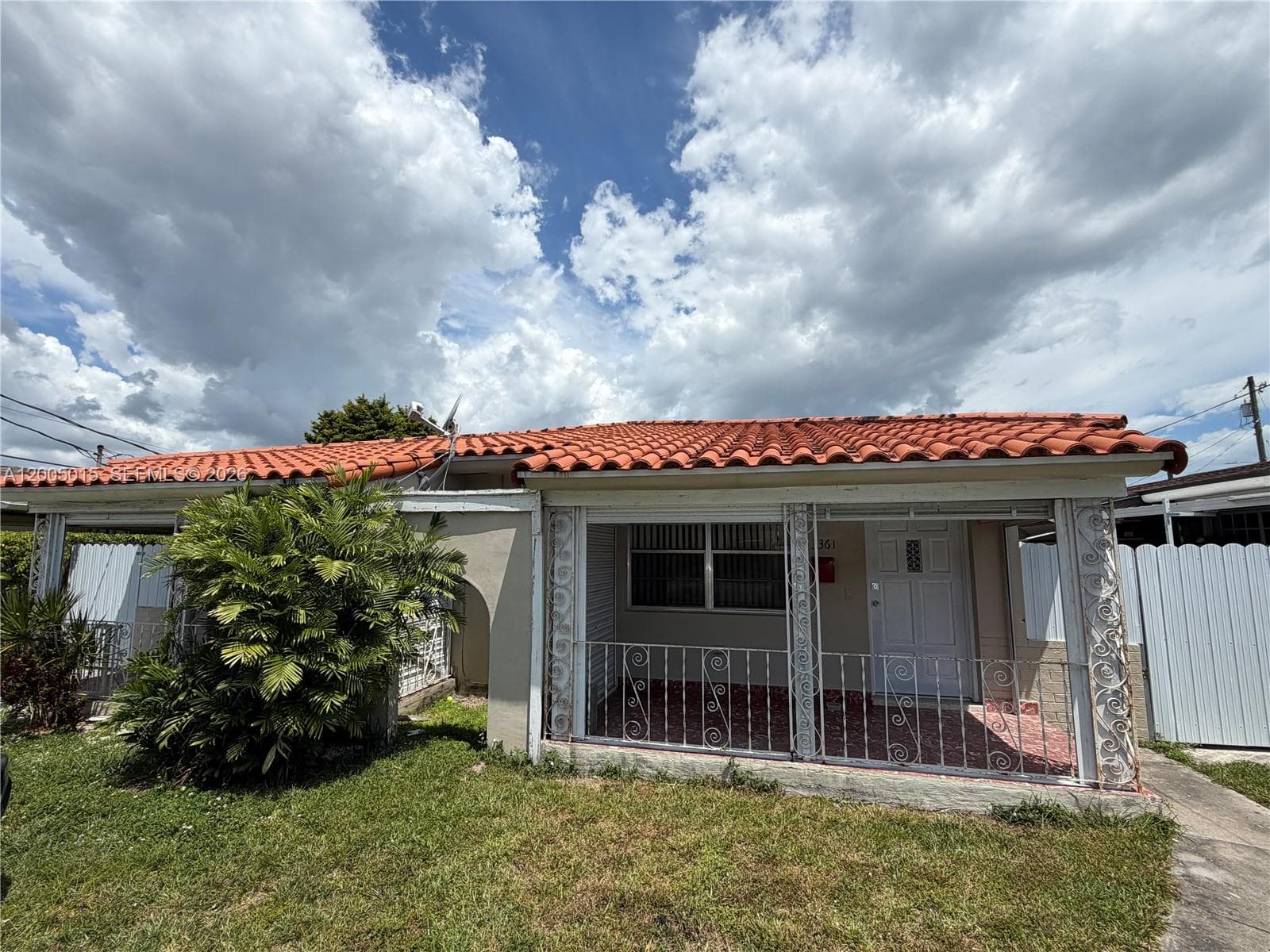 3361 SW 28th St, Miami FL 33133